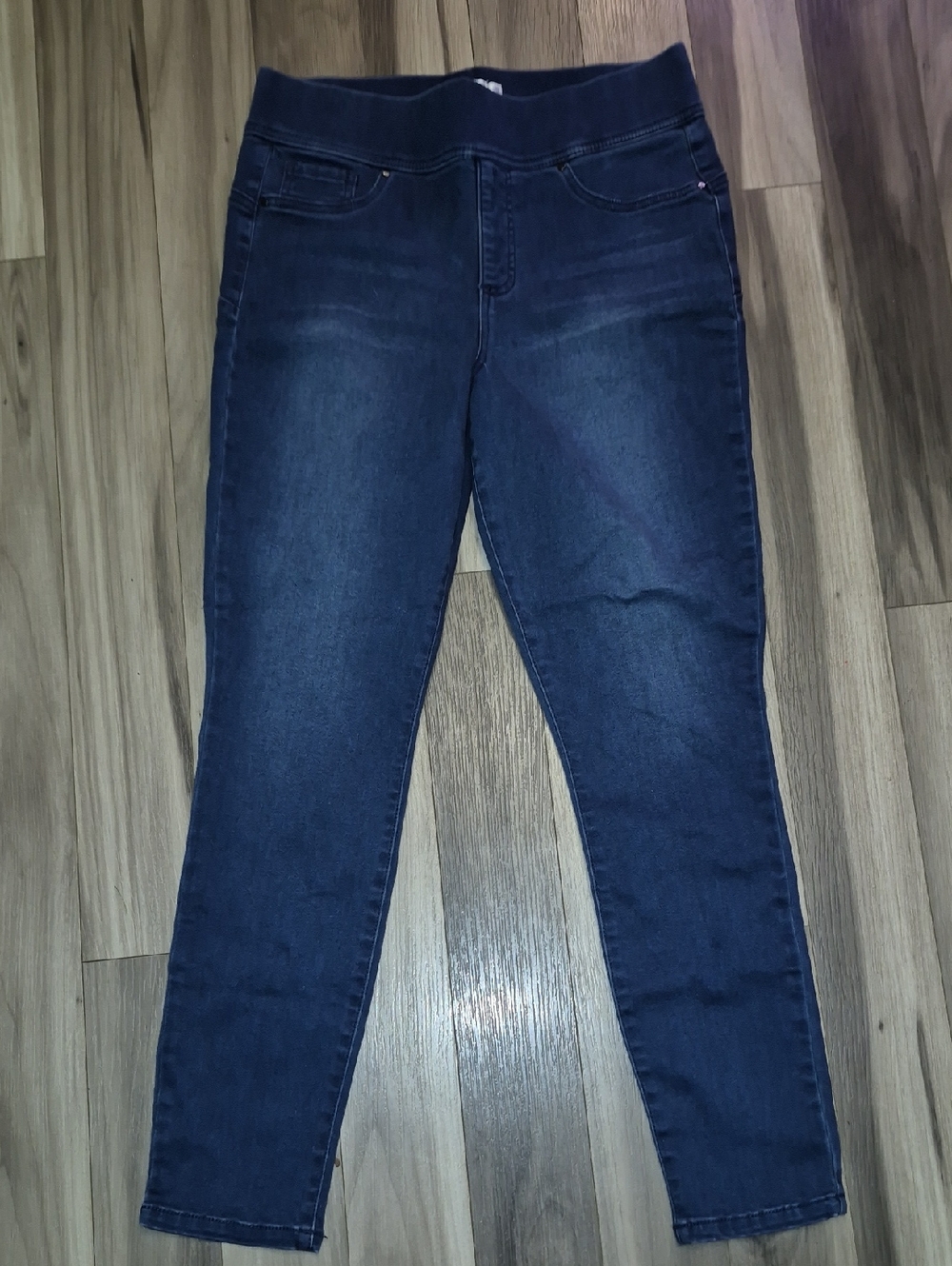 Ricki's Dark Blue Skinny Stretch Jeans..size M